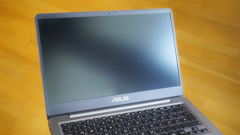 Asus Zenbook UX3410UA Display